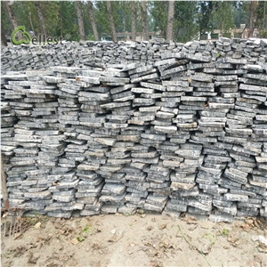 Qt 60 Landscape Grey Quartzite Loose Stone