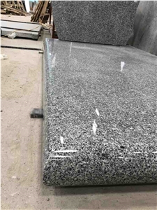 Phumy White Monument for Export Made by Eximstone in Vietnam