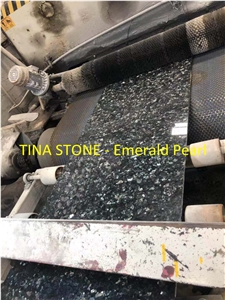 Emerald Pearl Granite Stone Black Color Slab Tiles