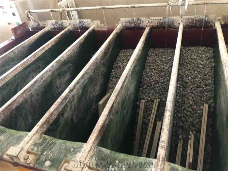 Galala Tumbled