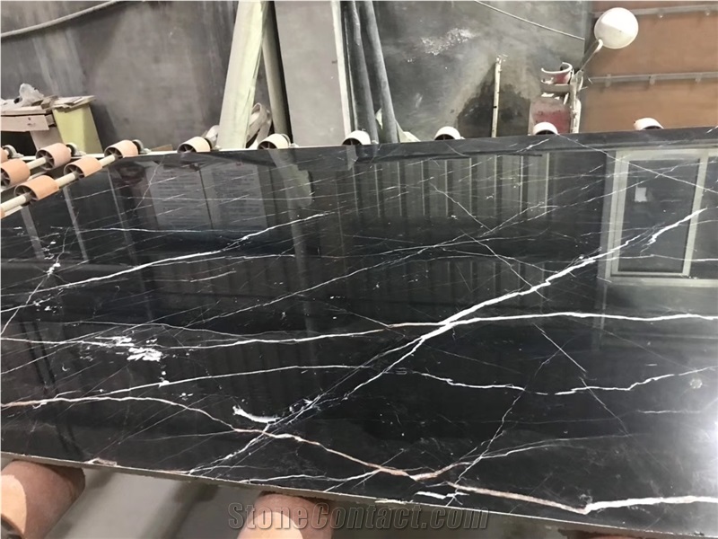 China Black Tulip Marble Golden Portoro Slab Floor