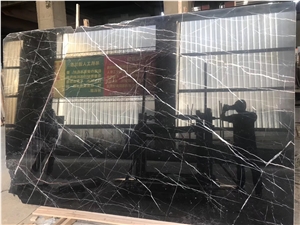 China Black Tulip Marble Golden Portoro Slab Floor