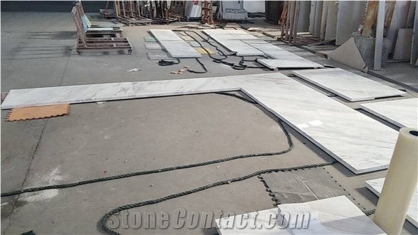 Green Polished Volaks White Tiles for Flooring
