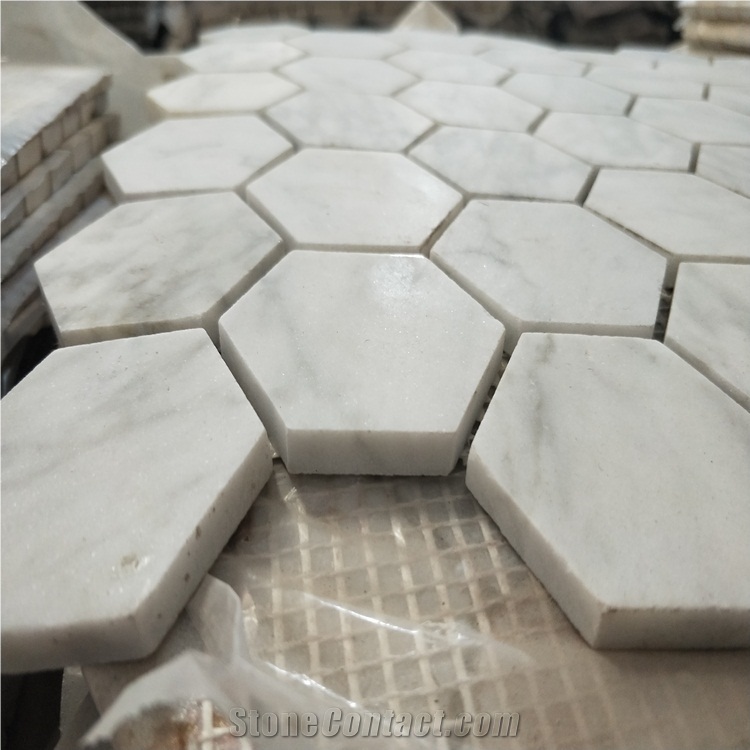 Carrara White Hexagon Shaped Mosaic for Design