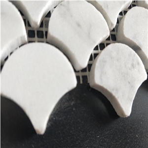 Fan Shaped Fish Scale Carrara White Marble Mosaic