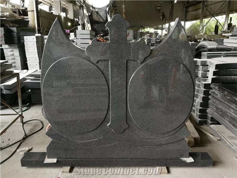 Romania Customized Granite Cemetery Headstone