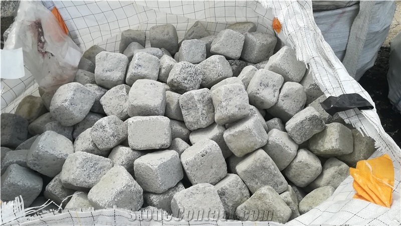 Tumbled Granite Cube Grey 8/11cm, Strzegom Granite Cobble Stone