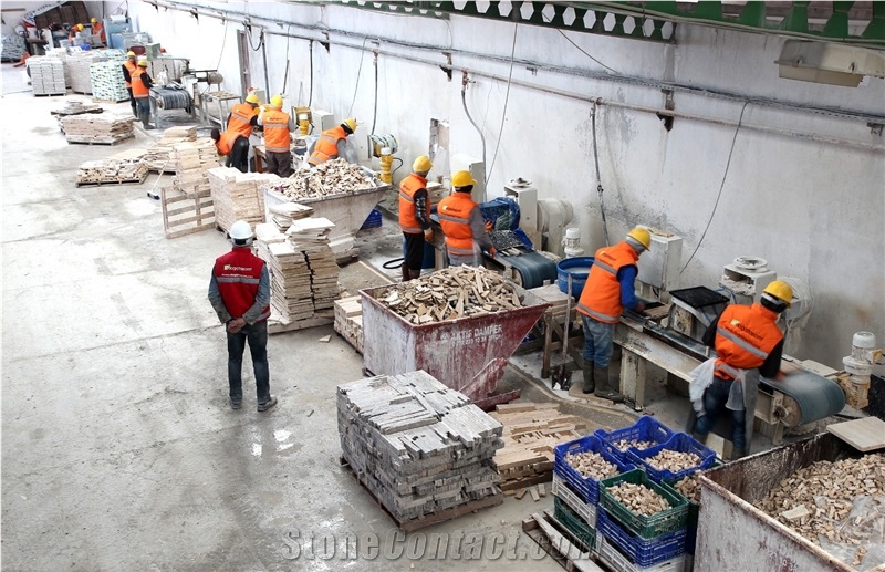 Limra Travertine Mosaic Tile