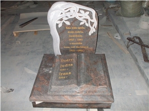 China Factory Natural Granite Engraved Tombstones