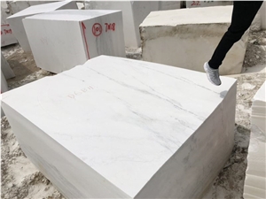Lincoln White Marble Block