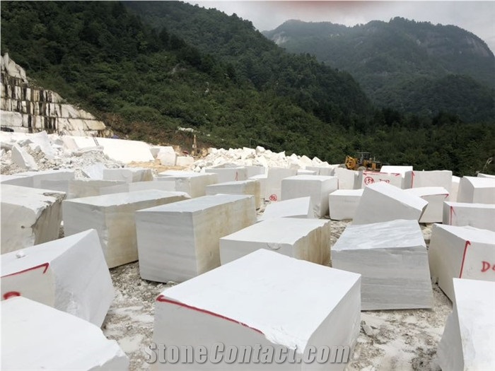Lincoln White Marble Block