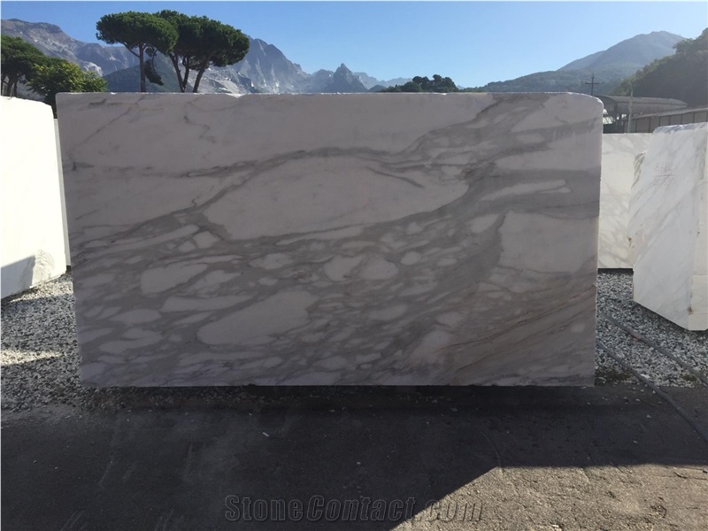 Calacatta Borghini Oro Gold Marble Blocks