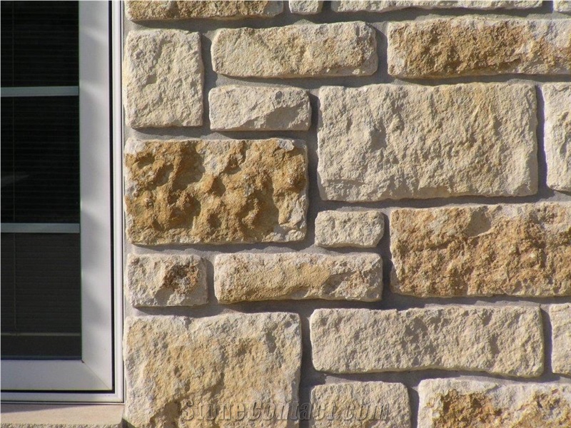 Winfield Limestone Mixed Castlerock Wall Panels