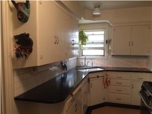 Brazil Black Minas Soapstone Perimeter Countertop
