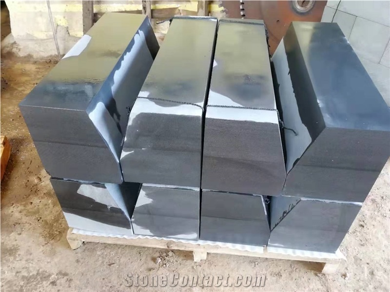 Grey Basalt Kerbs