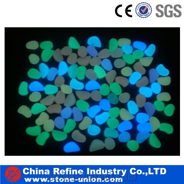 Popular Luminous Pebble Stone Glow in the Dark
