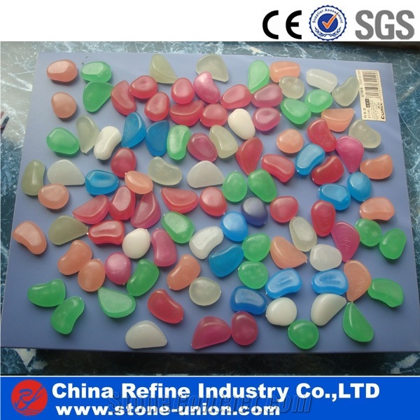 Popular Luminous Pebble Stone Glow in the Dark