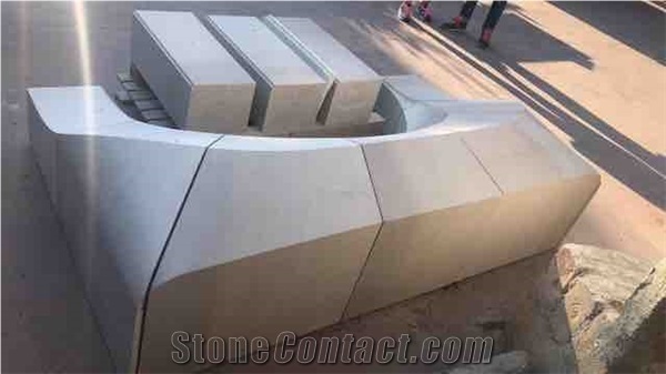Biancone Apricena Solid Door Arc