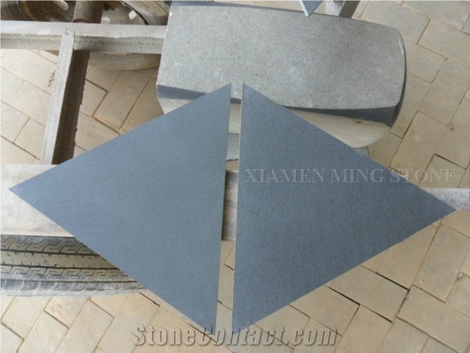 Honed Hainan Black Basalt Tile Swimming Pool Bluestone