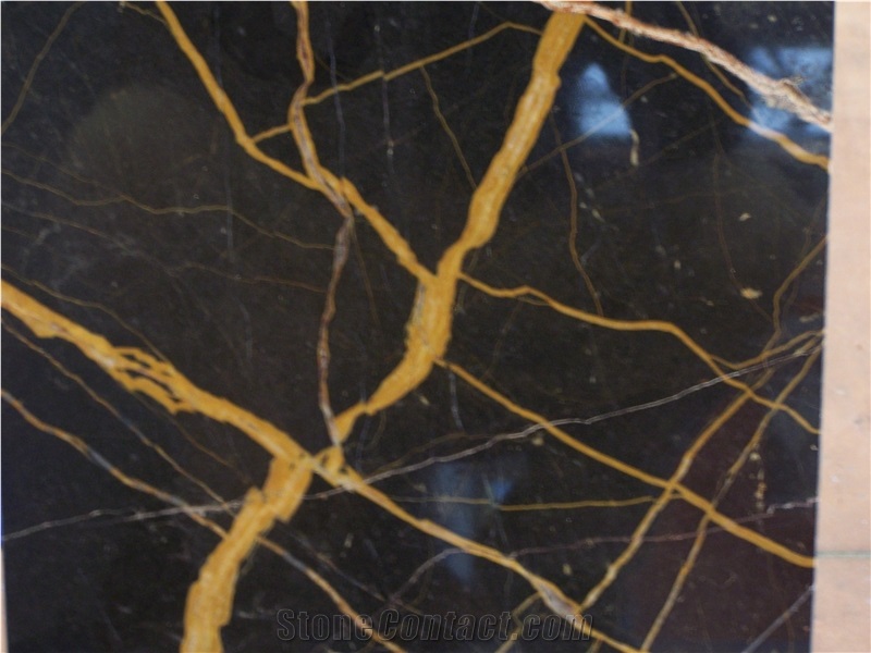 Port Laurent Marble Block