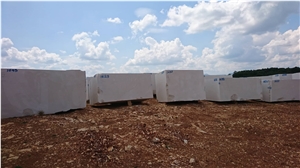 Vratza Limestone Blocks - R1 Botique