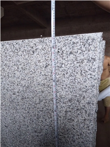 Good Price White New G 655 Granite Slabs for Sale
