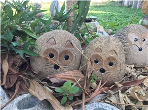 Natural Stone Owls Engraved for Garden Series