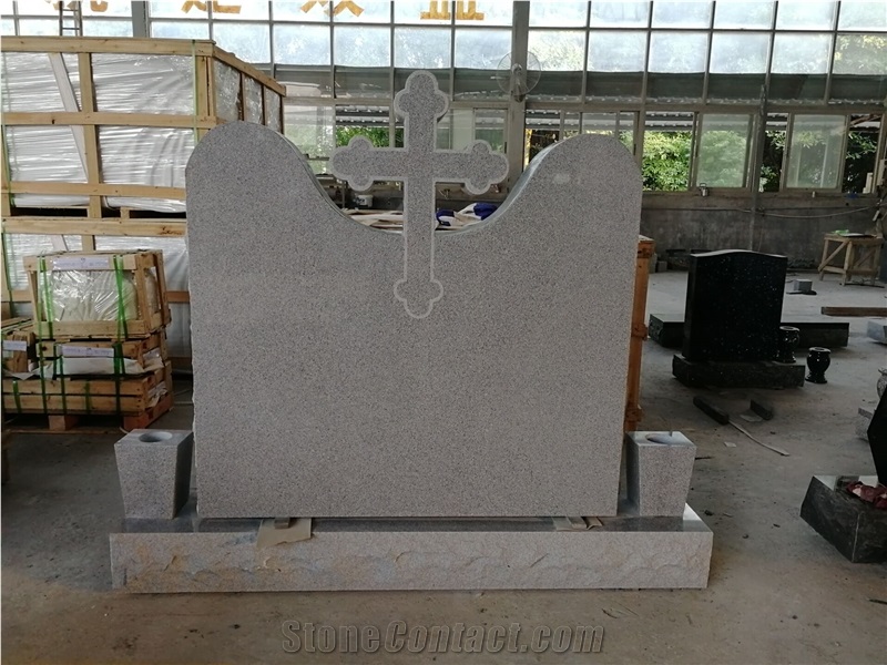 Gray Die with the Cross Shape on Th E Top