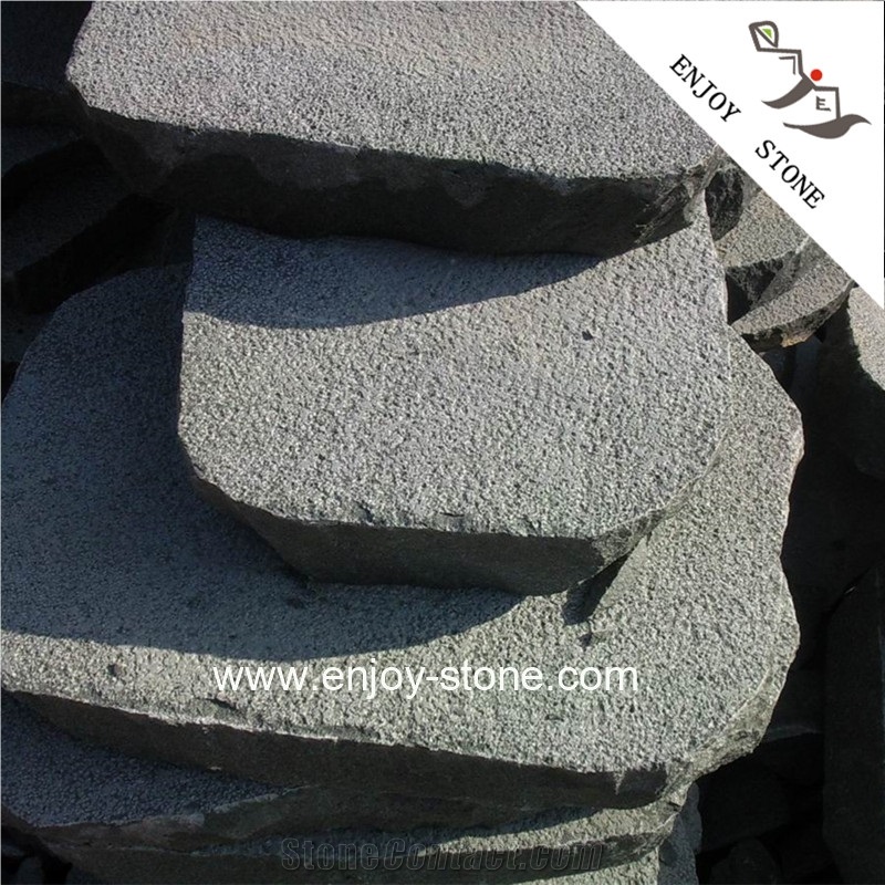 Zhangpu Bluestone Bush Hammered Grey Basalt Step