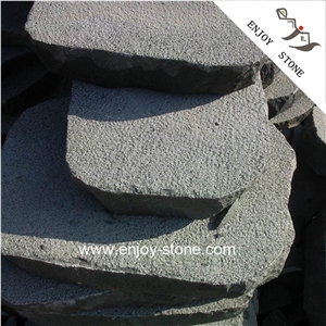 Zhangpu Bluestone Bush Hammered Grey Basalt Step