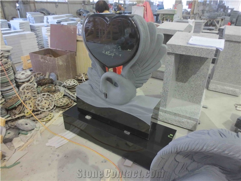 Black Granite Swan Statue Heart Shape Headstone