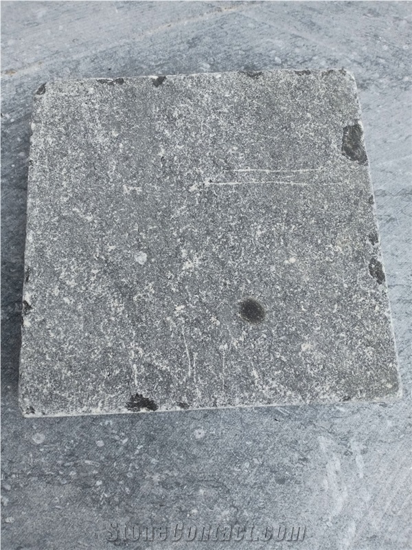 Viet Nam Blustone Tumbled Paving Tiles, Cubes