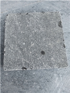 Viet Nam Blustone Tumbled Paving Tiles, Cubes