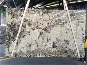 Splendor White Granite Branco Tourmaline Slabs