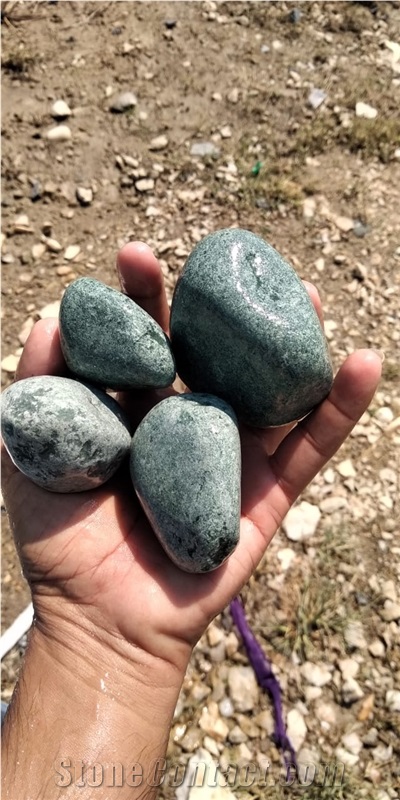 Decorative River Pebbles Stones