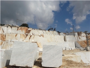 Infinito White Marble Blocks
