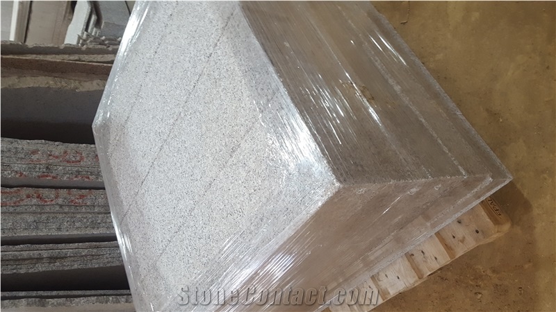 Kerbstone with Bianco Sardo Granite Original