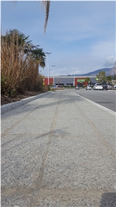 Kerbstone with Bianco Sardo Granite Original