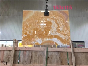 Onice Nuvolato Extra Orange Onyx Bojnord Slab Wall
