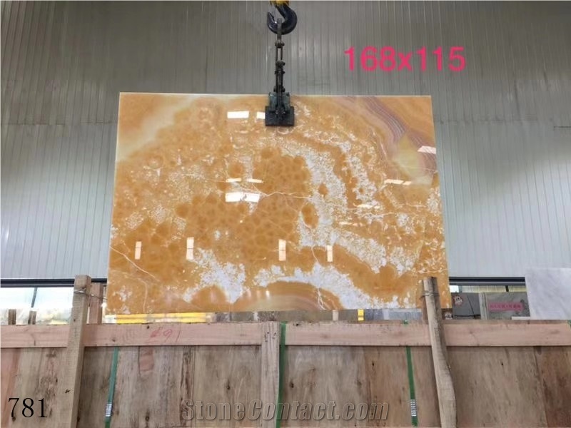 Onice Nuvolato Extra Orange Onyx Bojnord Slab Wall