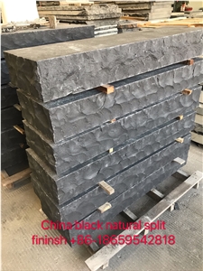 China Black Granite Natural Split Kerbstone Paver