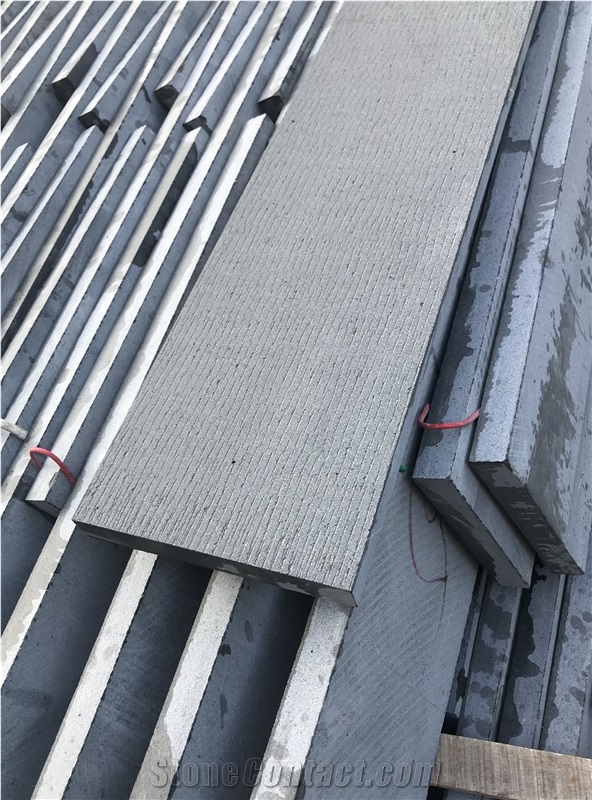 Vietnam Black Basalt Slabs & Tiles Chiseled
