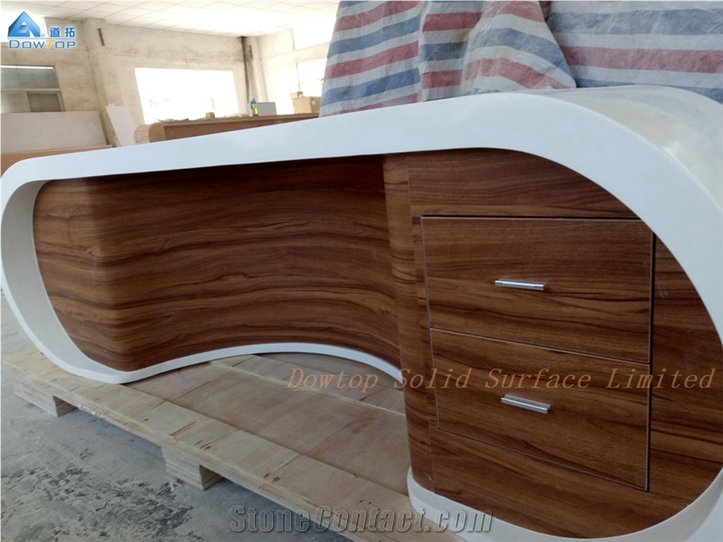 Italian Design Office Desk Goggle Desk Ceo Table