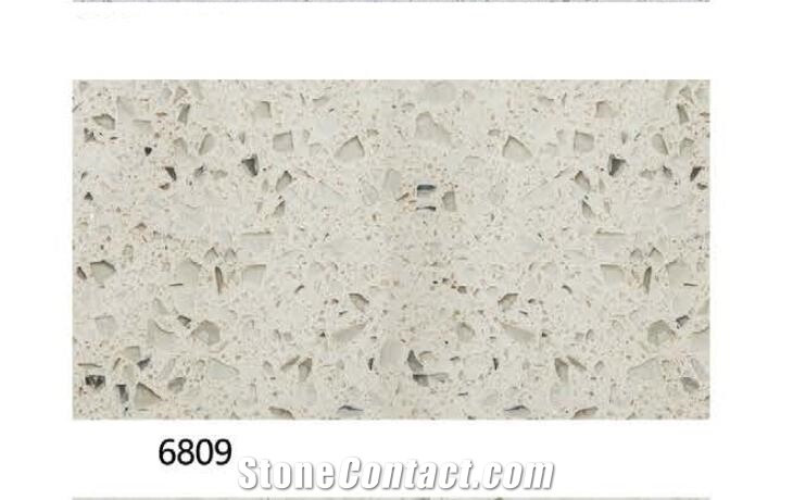Light Green Quartz 6809