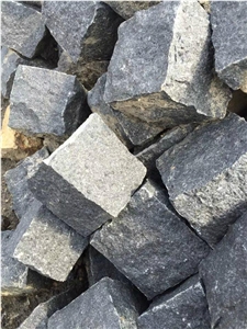 Absolue Black Basalt G684 10x10x10cm Split Cubes
