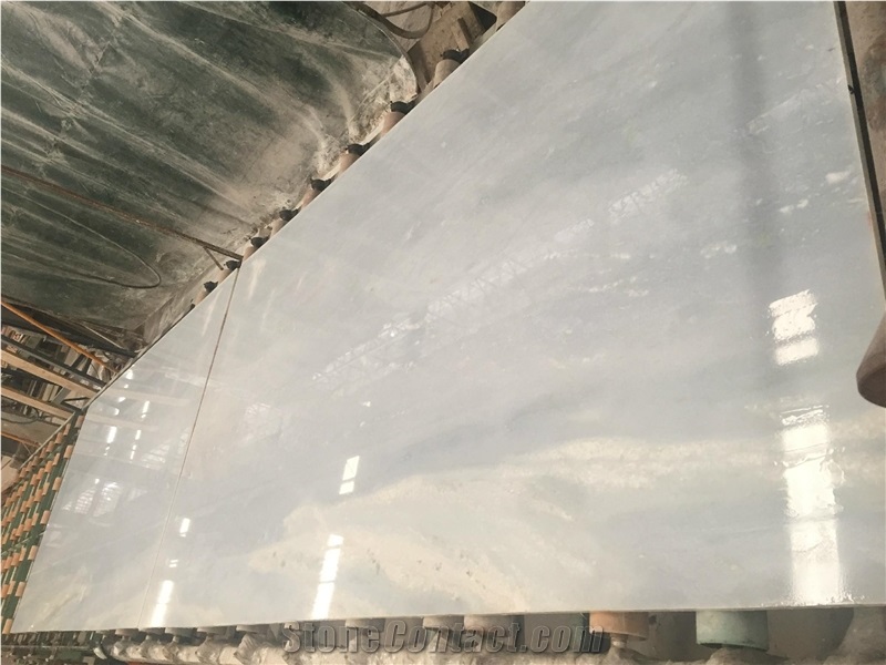 Brazil Crystal Blue Onyx Slabs Tiles