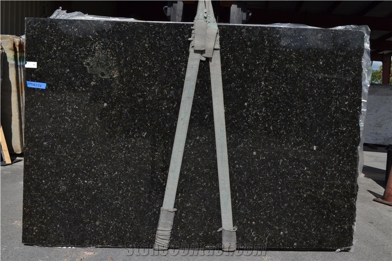 Verde Venecia Reale Papillon Granite Slabs Tiles