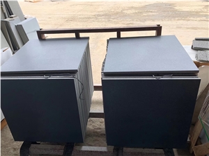 China Black Basalt Stone Hainan Black Slab Tiles