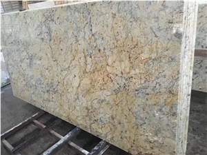 China Golden Crystal Granite Slab