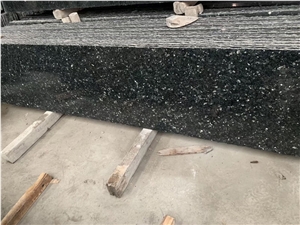 Emerald Green Star Granite Slab Block Cut